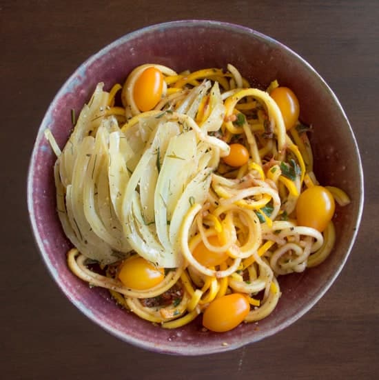 Summer Squash Noodles with Tomato Basil Sauce 