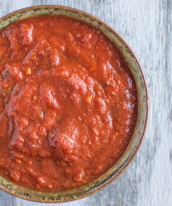 Homemade Tomato Sauce | webserie.futebolmilionario.com #vegan #glutenfree