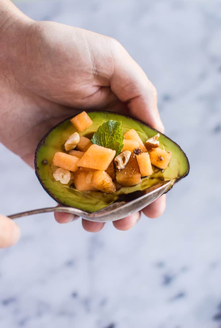 Avocado Cantaloupe Bowls with Pomegranate Balsamic Reduction - paleo, whole30, gluten-free, vegan | webserie.futebolmilionario.com