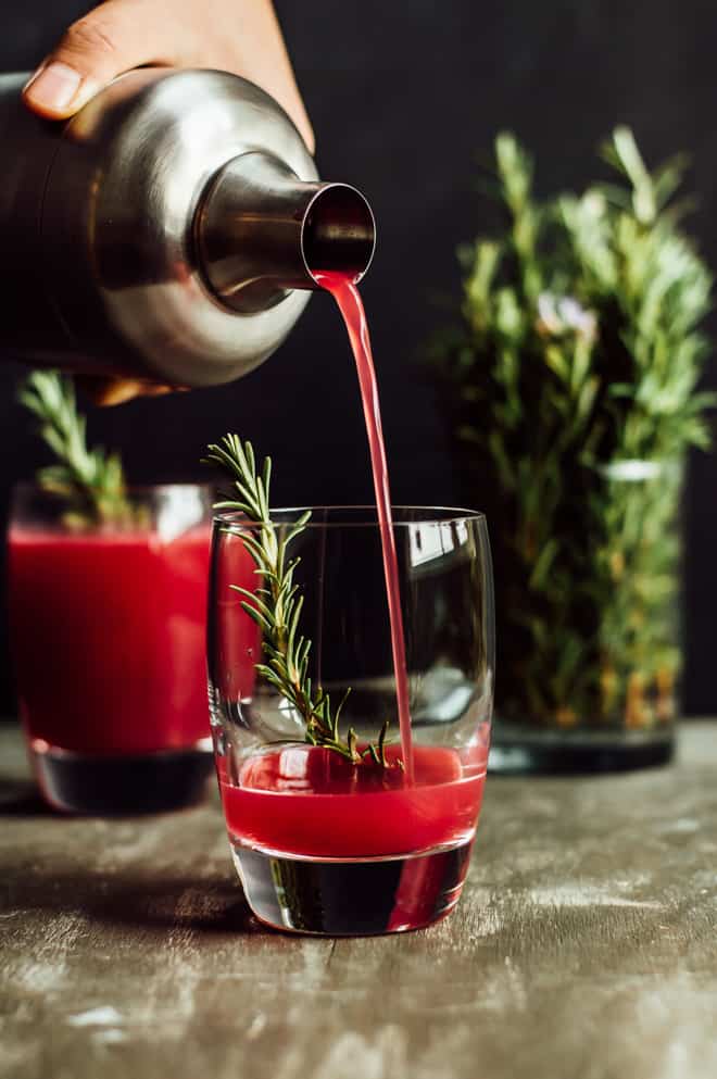Pomegranate Apple Cider Spritzer - an easy party drink by Lisa Lin of Healthy Nibbles & Bits