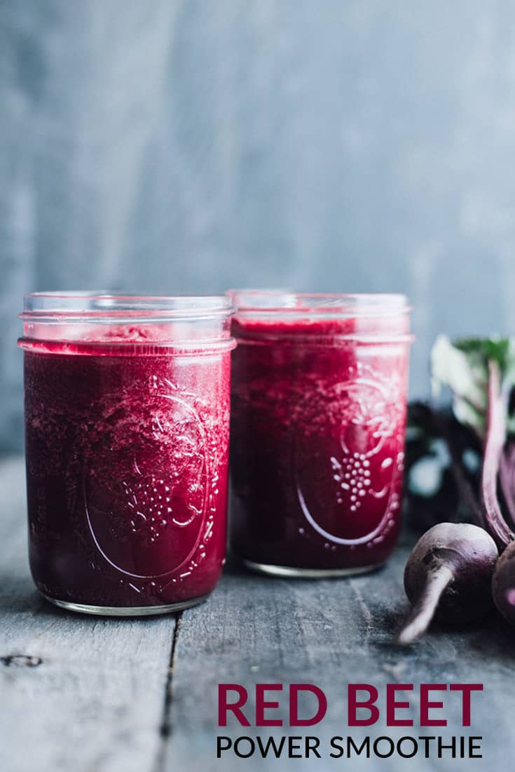 Simple Red Beet Smoothie - this simple detox smoothie is made with ingredients that you recognize! @healthynibs
