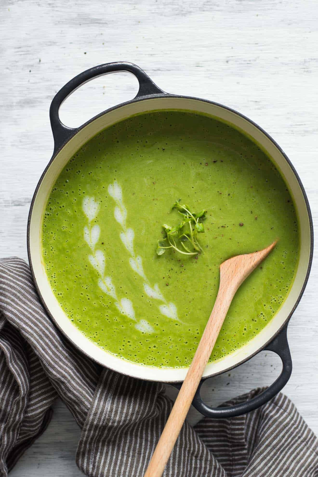 Easy Watercress Soup with Potatoes, Peas, Ginger, and Basil - it's a healthy summer soup that's also gluten free! #vegan #glutenfree