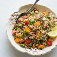 Quinoa Tabbouleh - a simple, Mediterranean-inspired salad that's made with just 7 ingredients! by @healthynibs