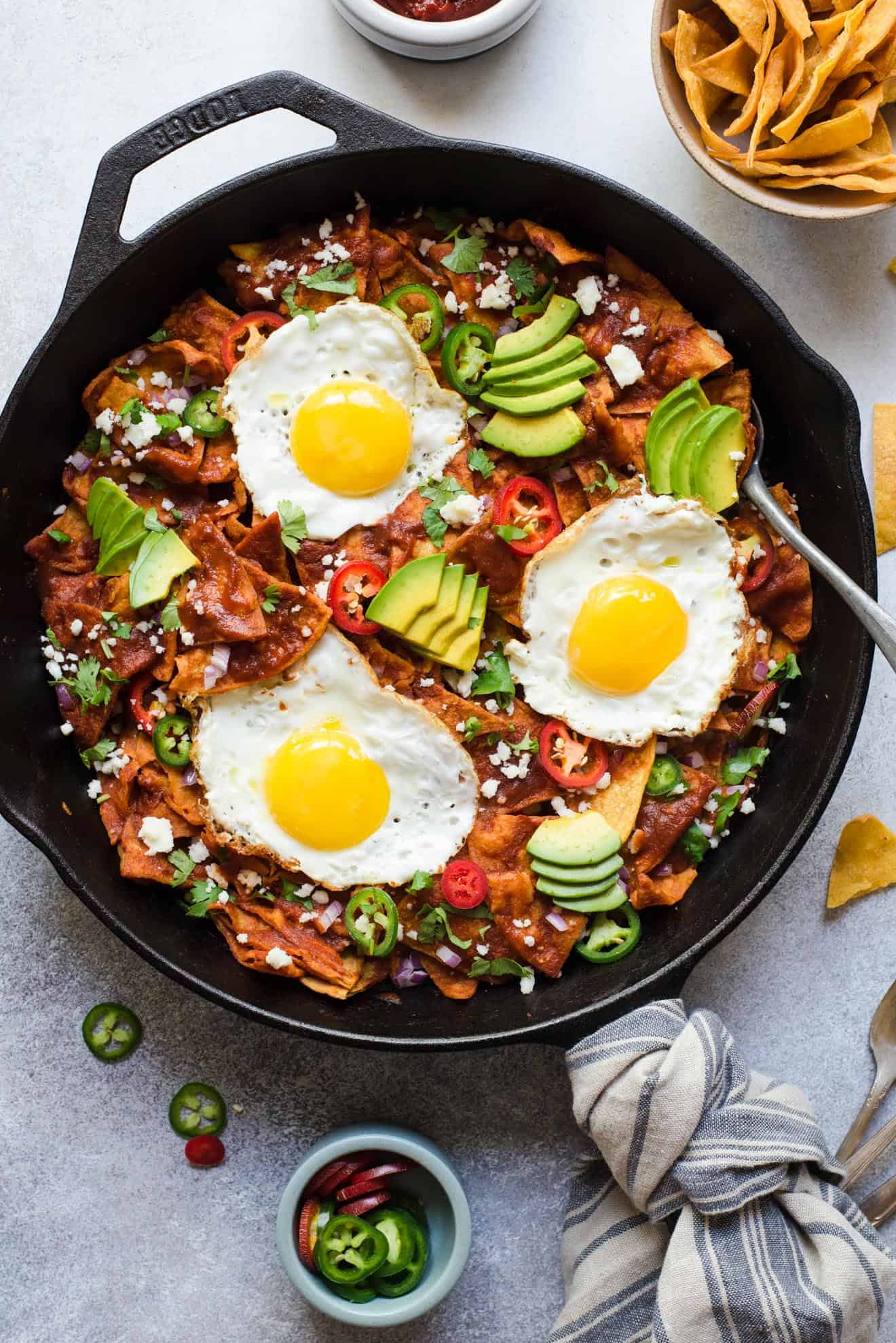Chilaquiles with Gochujang: a Korean Mexican fusion dish perfect for brunch! #vegetarian #gluten free #healthy