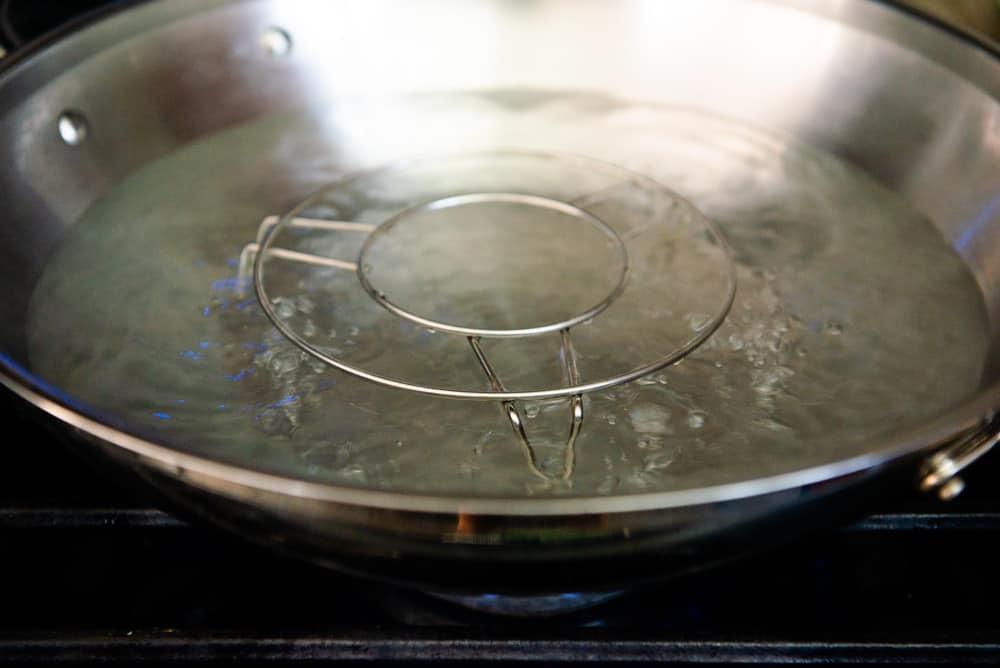 boiling water in wok